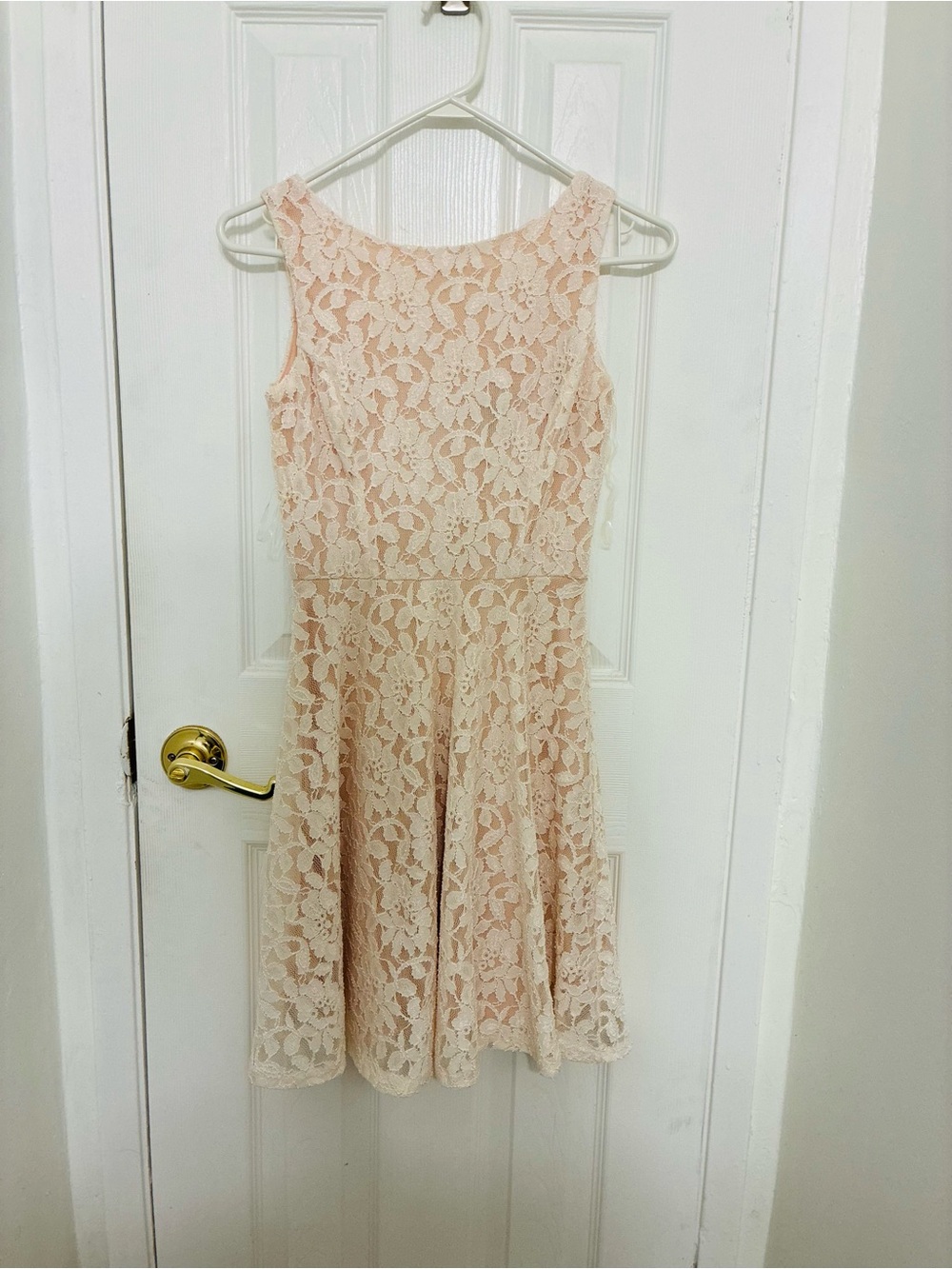 Sleeveless Peach Lace Dress